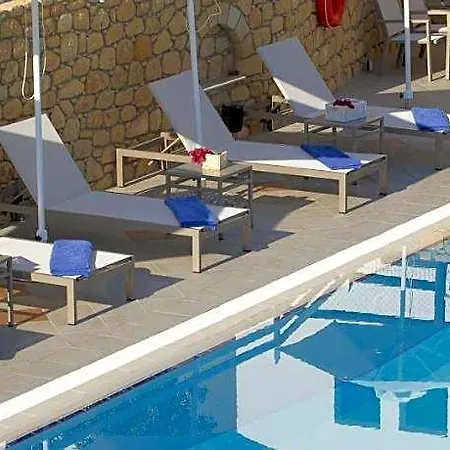 فندق Perigiali & 3*